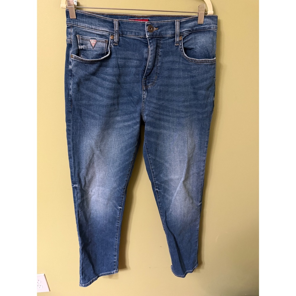 Guess Jeans Los Angeles 90s Fit Medium Wash High Rise Tapered Denim Jeans